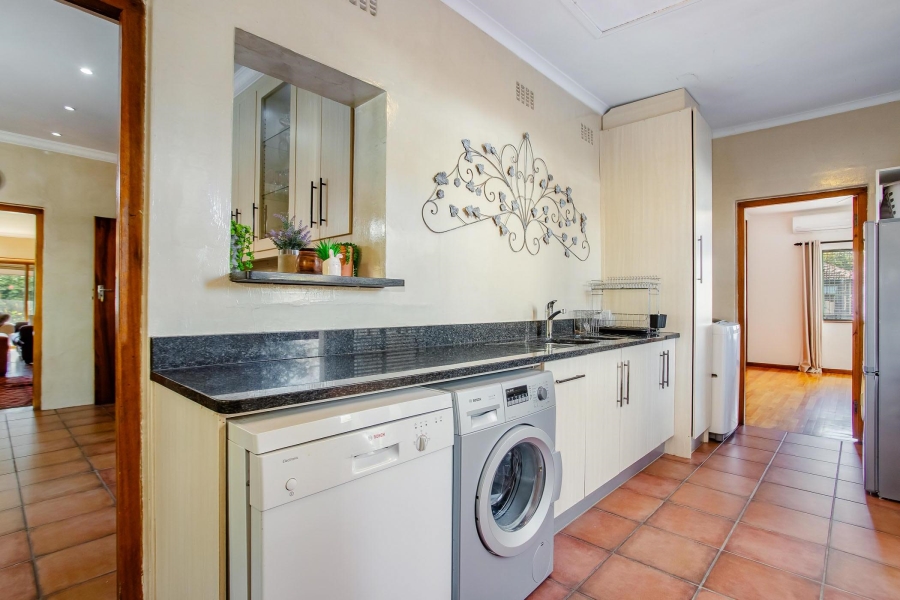 3 Bedroom Property for Sale in Denneburg Western Cape